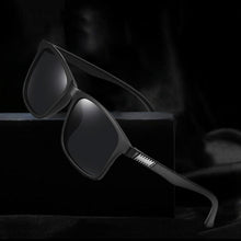 Load image into Gallery viewer, Men's Polarized Sunglasses